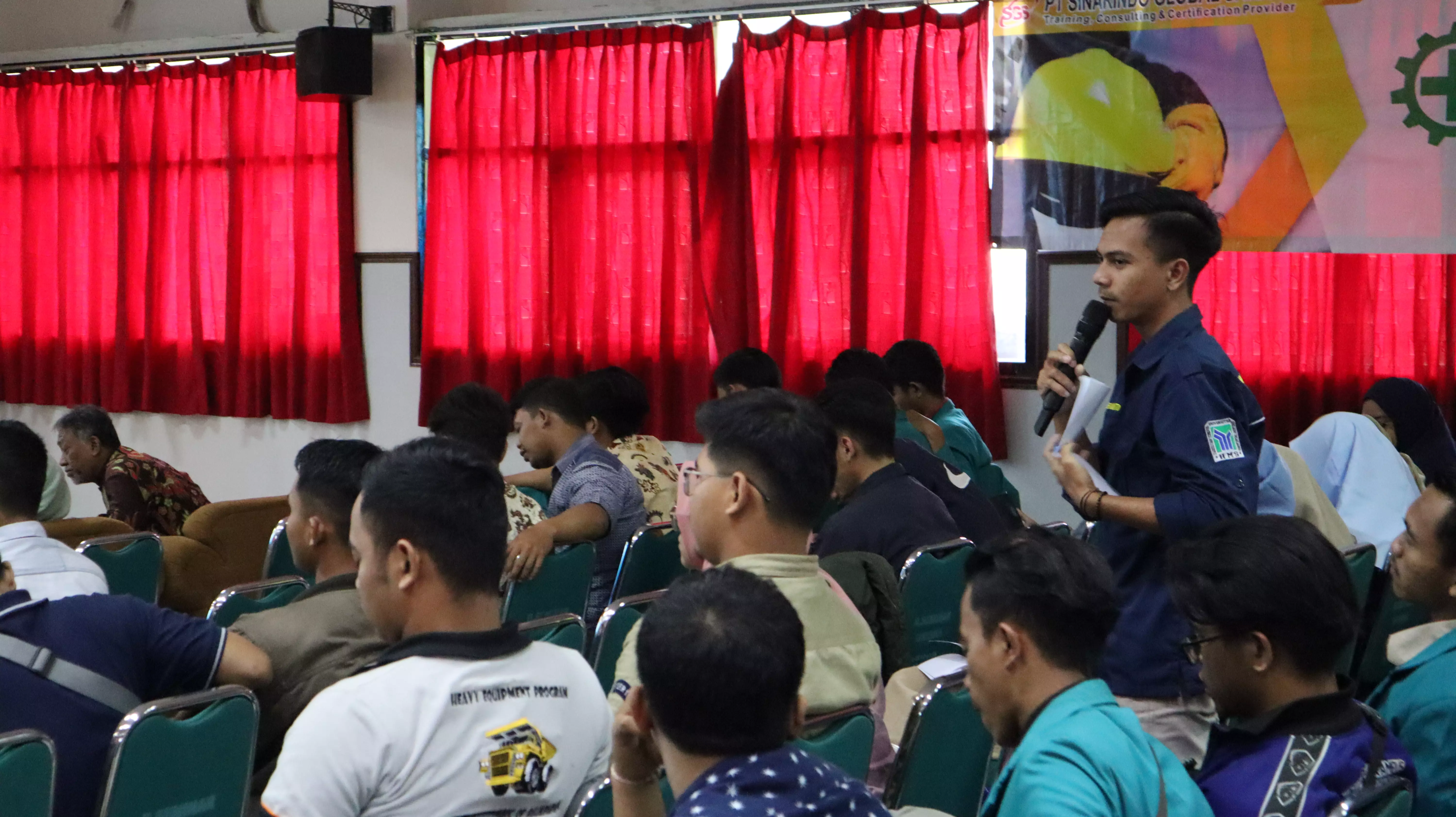 Contoh Kegiatan Seminar